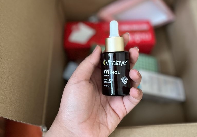 سرم صورت ویتالیر حاوی رتینول