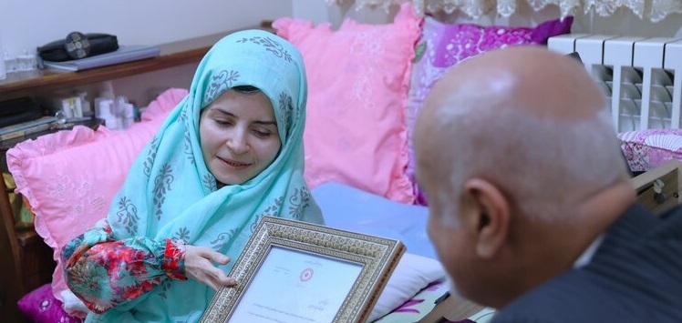 دیدار مسئولان بهزیستی با فرزانه حبوطی