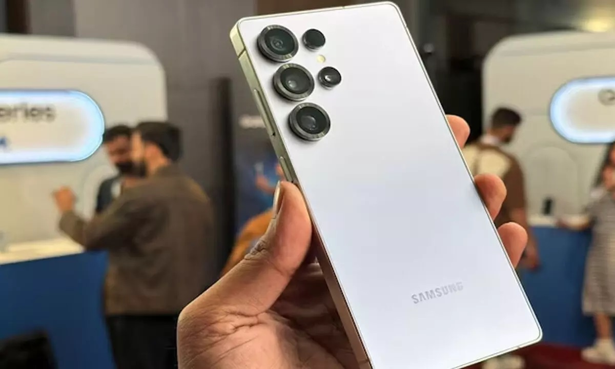 کاهش ضخامت دوربین گوشی‌ های سامسونگ